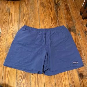 Patagonia Baggies men’s shorts XL 6” inseam - GREAT CONDITION!